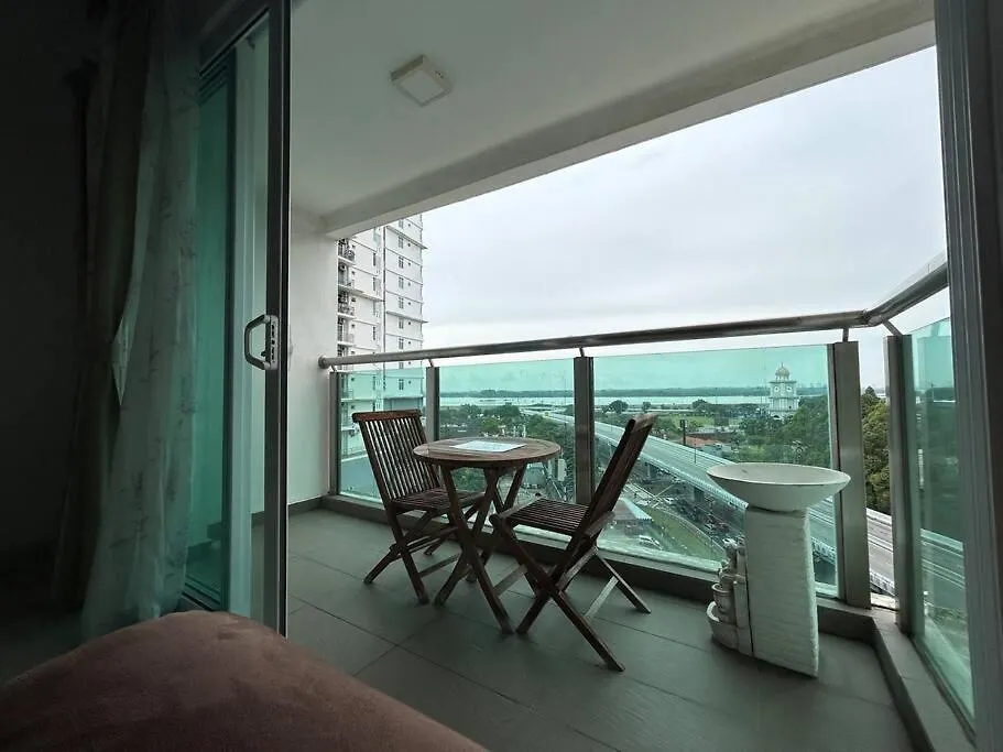 Apartment Golden Sands Seaview Residence 3Min Walk To Hospital Sultanah Aminah By Micasa Homestay Johor Bahru
